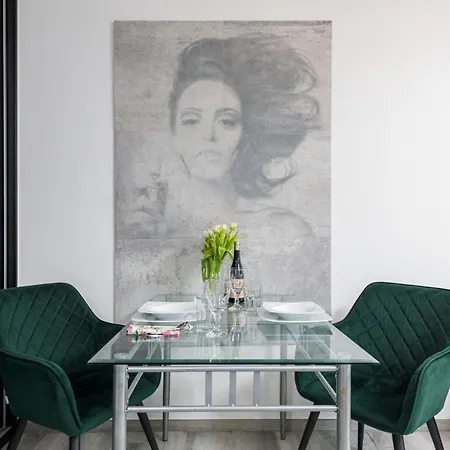 Centre Pet-friendly Koszalinska By Renters Kołobrzeg